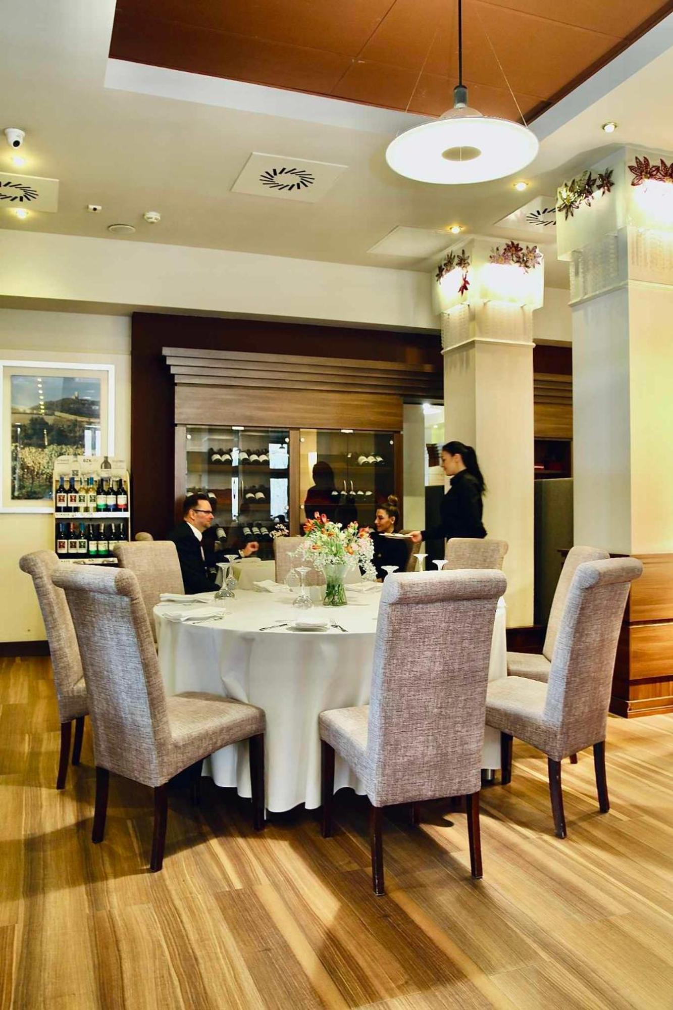 Hotel Teczowy Mlyn Kielce Extérieur photo