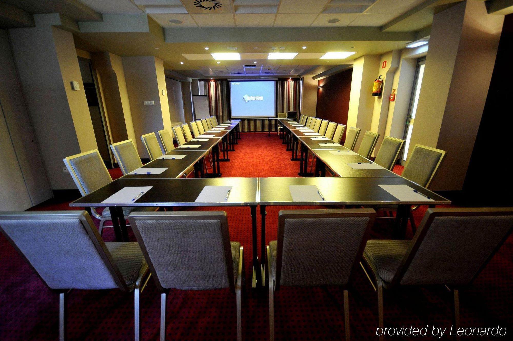 Hotel Teczowy Mlyn Kielce Extérieur photo